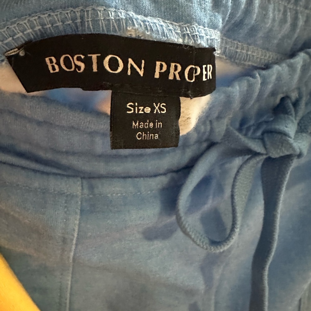 Boston Proper Yellow Collared Pullover Top - Picture 4 of 8